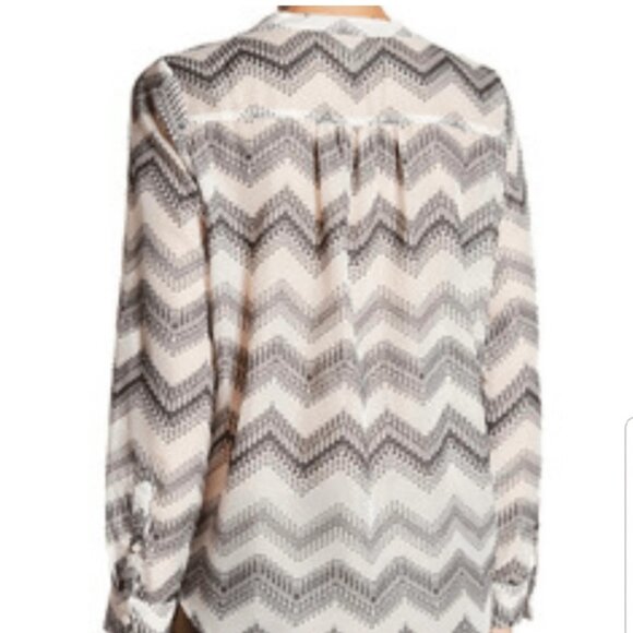 J. Crew Factory Zig Zag Clip Dot Popover Top - Picture 2 of 16